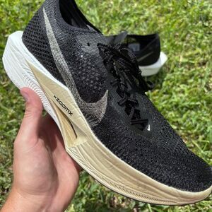 Nike Men's zoomx vaporfly running shoes